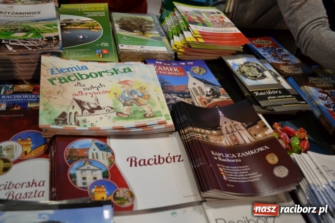 Zdjęcie w galerii na portalu naszraciborz.pl: Powiat raciborski na Targach Tour Salon w Poznaniu wiadomości z regionu