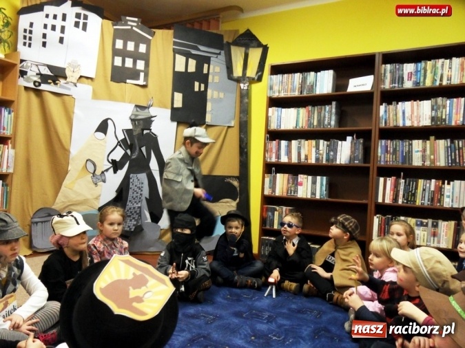 Zdjęcie w galerii na portalu naszraciborz.pl: Nocka detektywów w Markowicach wiadomości z regionu