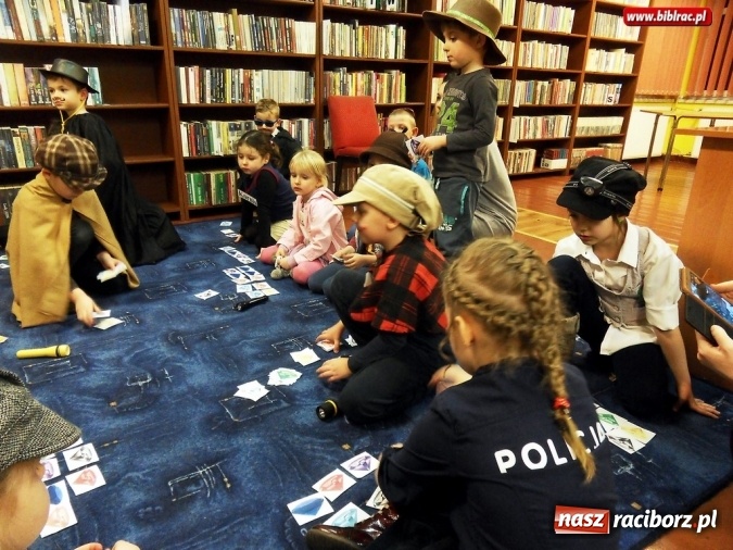 Zdjęcie w galerii na portalu naszraciborz.pl: Nocka detektywów w Markowicach wiadomości z regionu