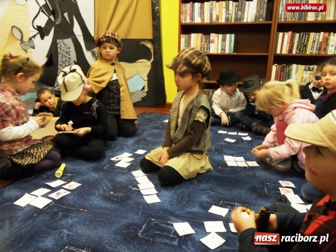 Zdjęcie w galerii na portalu naszraciborz.pl: Nocka detektywów w Markowicach wiadomości z regionu