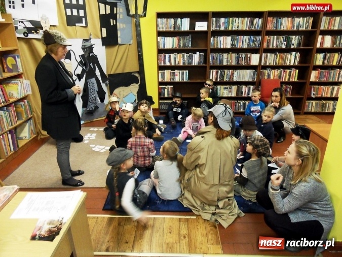 Zdjęcie w galerii na portalu naszraciborz.pl: Nocka detektywów w Markowicach wiadomości z regionu