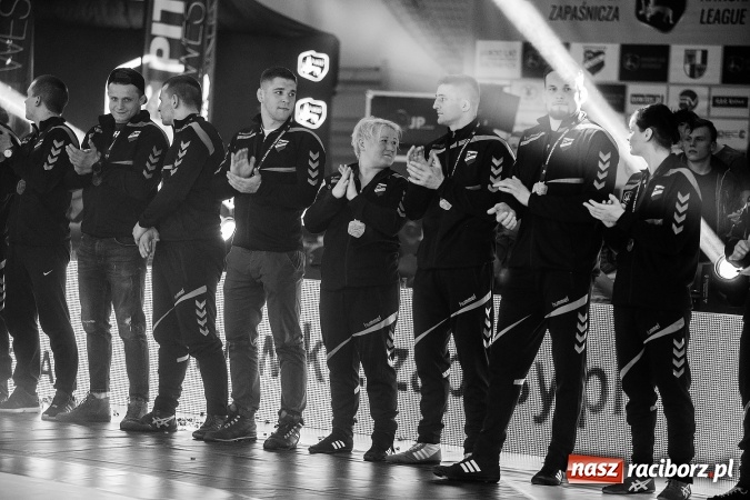 Zdjęcie w galerii na portalu naszraciborz.pl: MKZ Unia Racibórz z tytułem wicemistrza Polski wiadomości z regionu