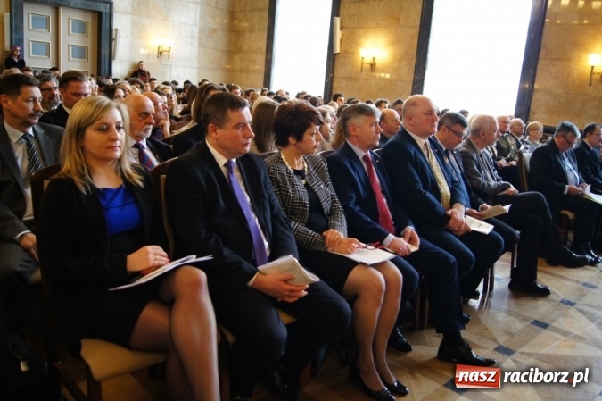 Zdjęcie w galerii na portalu naszraciborz.pl: Jesteśmy Polakami. O Rodle w Katowicach wiadomości z regionu