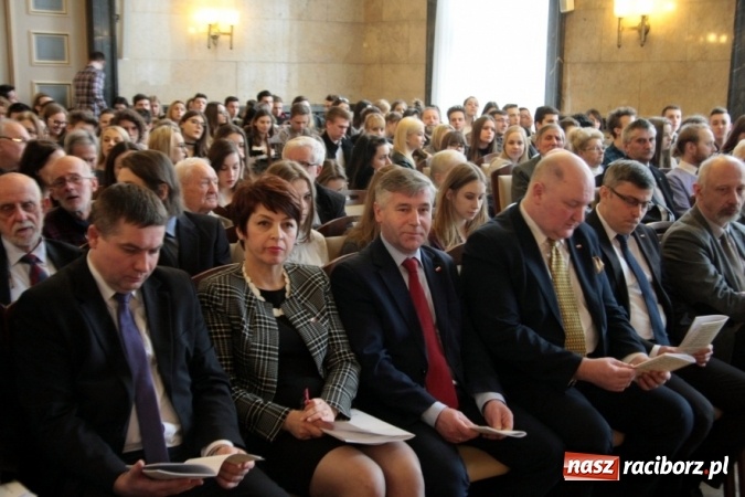 Zdjęcie w galerii na portalu naszraciborz.pl: Jesteśmy Polakami. O Rodle w Katowicach wiadomości z regionu