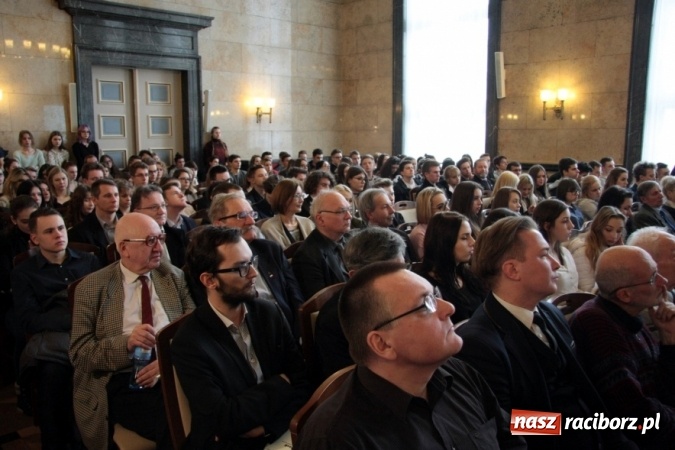 Zdjęcie w galerii na portalu naszraciborz.pl: Jesteśmy Polakami. O Rodle w Katowicach wiadomości z regionu