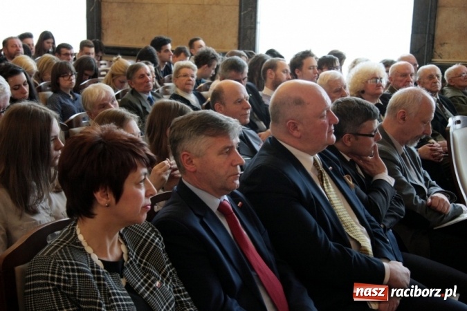 Zdjęcie w galerii na portalu naszraciborz.pl: Jesteśmy Polakami. O Rodle w Katowicach wiadomości z regionu