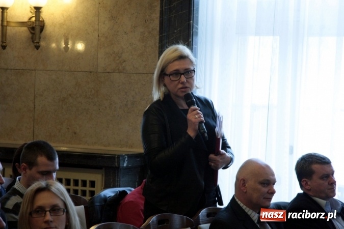 Zdjęcie w galerii na portalu naszraciborz.pl: Rolniku! Trzymaj drób w kurniku!  wiadomości z regionu