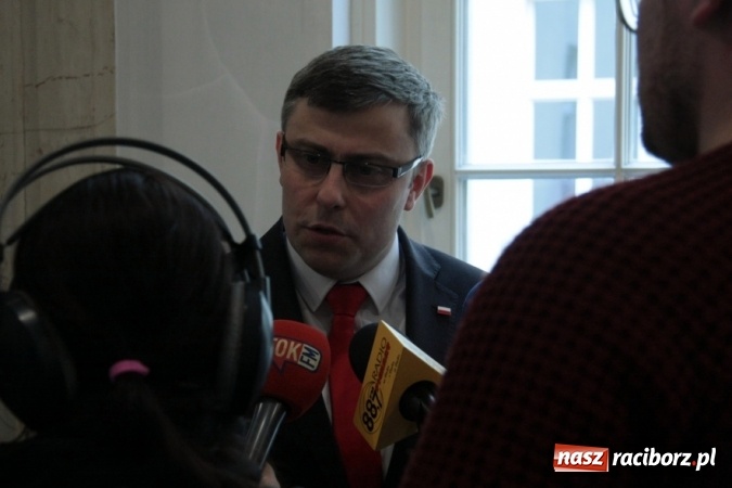 Zdjęcie w galerii na portalu naszraciborz.pl: Rolniku! Trzymaj drób w kurniku!  wiadomości z regionu