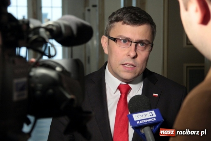 Zdjęcie w galerii na portalu naszraciborz.pl: Rolniku! Trzymaj drób w kurniku!  wiadomości z regionu