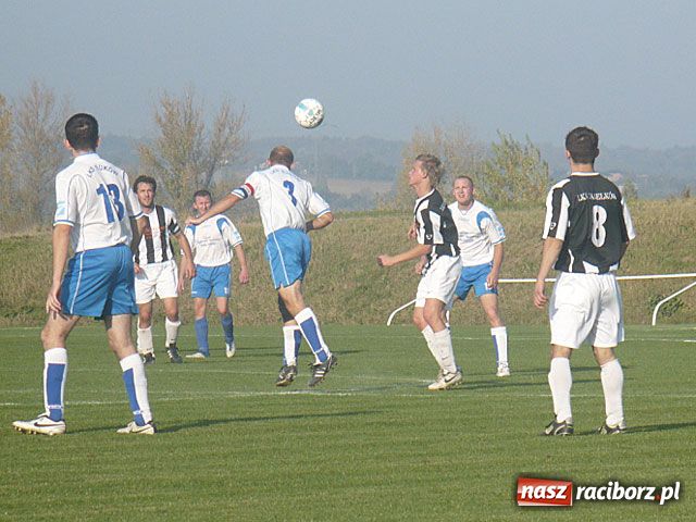 Zdjęcie w galerii na portalu naszraciborz.pl: Klasa B: Buków: A sędzia rządził i dzielił… wiadomości z regionu