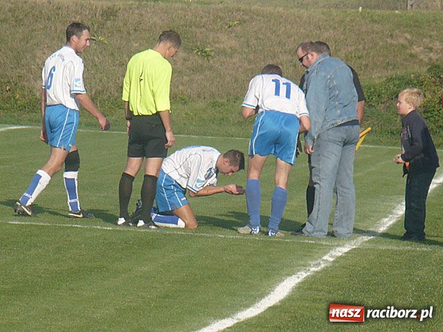 Zdjęcie w galerii na portalu naszraciborz.pl: Klasa B: Buków: A sędzia rządził i dzielił… wiadomości z regionu