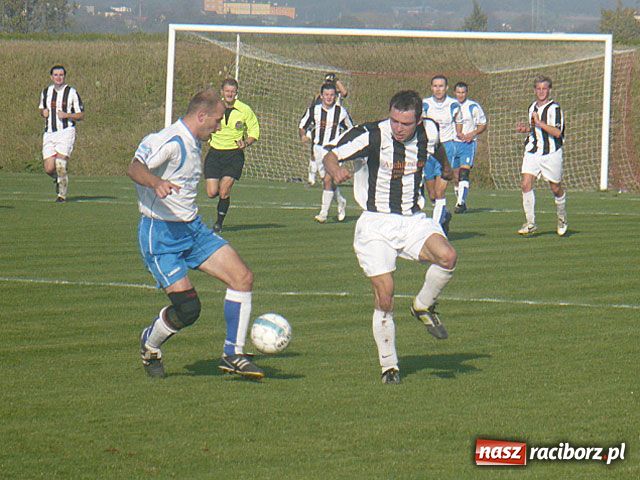 Zdjęcie w galerii na portalu naszraciborz.pl: Klasa B: Buków: A sędzia rządził i dzielił… wiadomości z regionu