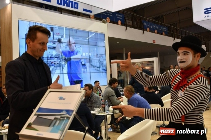 Zdjęcie w galerii na portalu naszraciborz.pl: EKO-OKNA na targach BUDMA 2017 wiadomości z regionu