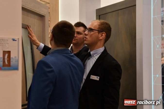 Zdjęcie w galerii na portalu naszraciborz.pl: EKO-OKNA na targach BUDMA 2017 wiadomości z regionu