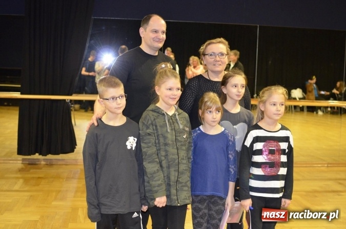 Zdjęcie w galerii na portalu naszraciborz.pl: Warsztaty z mowy ciała z Ireneuszem Krosnym  wiadomości z regionu