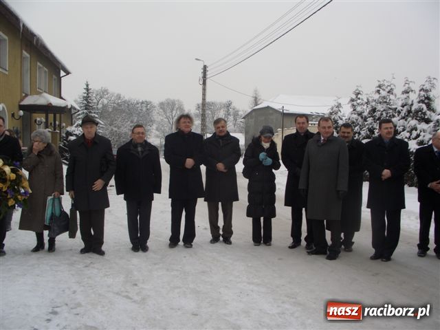 Zdjęcie w galerii na portalu naszraciborz.pl: Fotoreportaż z mszy z okazji 20-lecia DFK wiadomości z regionu