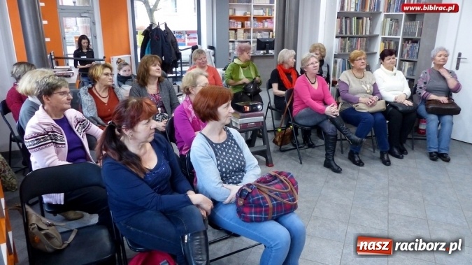 Zdjęcie w galerii na portalu naszraciborz.pl: O podróży do Chin w raciborskiej bibliotece wiadomości z regionu