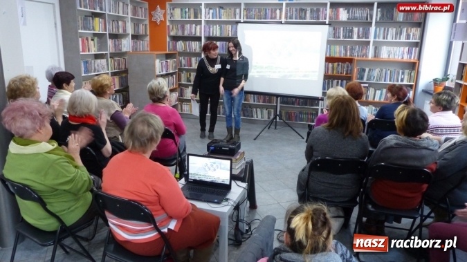 Zdjęcie w galerii na portalu naszraciborz.pl: O podróży do Chin w raciborskiej bibliotece wiadomości z regionu