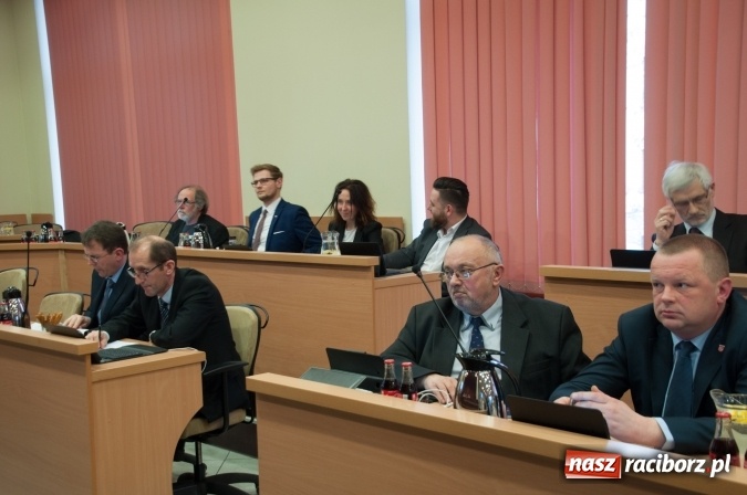 Zdjęcie w galerii na portalu naszraciborz.pl: Rada Miasta podjęła decyzję - mamy Rondo Żołnierzy Niezłomnych wiadomości z regionu