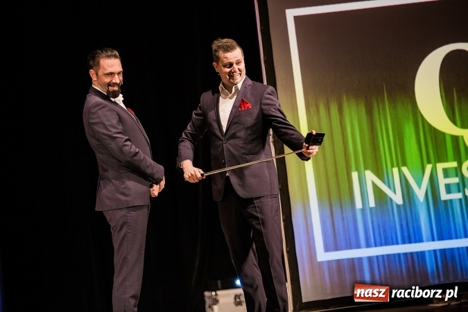 Zdjęcie w galerii na portalu naszraciborz.pl: Kabaret Młodych Panów bawił w RCK wiadomości z regionu