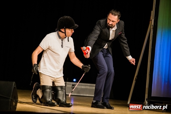 Zdjęcie w galerii na portalu naszraciborz.pl: Kabaret Młodych Panów bawił w RCK wiadomości z regionu