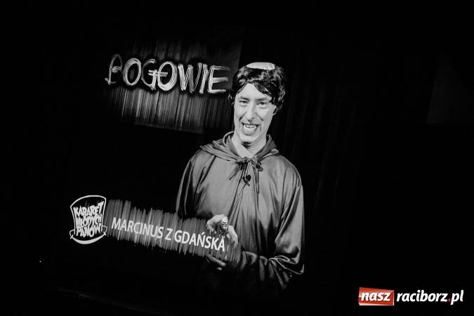 Zdjęcie w galerii na portalu naszraciborz.pl: Kabaret Młodych Panów bawił w RCK wiadomości z regionu