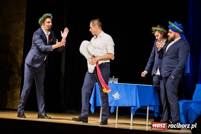 Zdjęcie w galerii na portalu naszraciborz.pl: Kabaret Młodych Panów bawił w RCK wiadomości z regionu