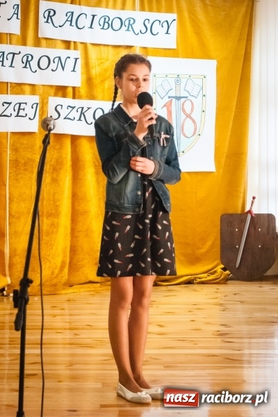 Zdjęcie w galerii na portalu naszraciborz.pl: Święto Patronów w Szkole Podstawowej nr 18 im. Książąt Raciborskich wiadomości z regionu