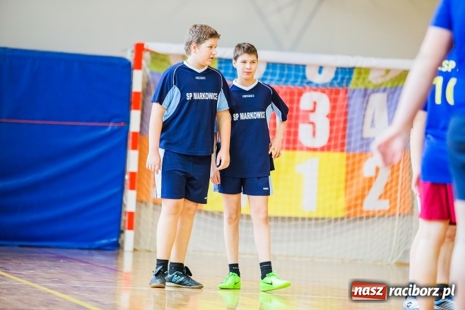 Zdjęcie w galerii na portalu naszraciborz.pl: Mini koszykówka chłopców szkół podstawowych wiadomości z regionu