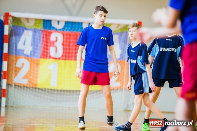 Zdjęcie w galerii na portalu naszraciborz.pl: Mini koszykówka chłopców szkół podstawowych wiadomości z regionu