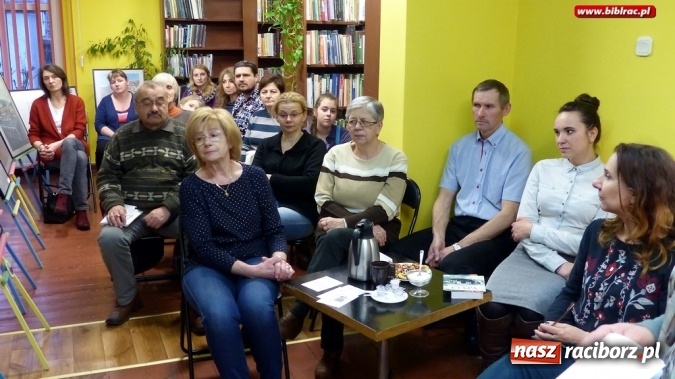 Zdjęcie w galerii na portalu naszraciborz.pl: Klasztory i kultura Bułgarii w bibliotece w Markowicach wiadomości z regionu