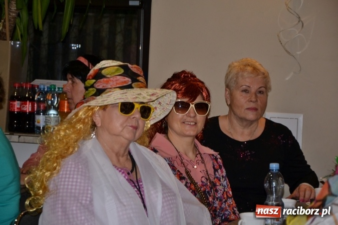 Zdjęcie w galerii na portalu naszraciborz.pl: Babski comber. Oj, co to się działo w tym Tworkowie  wiadomości z regionu