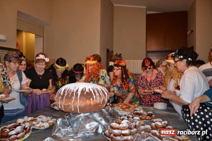 Zdjęcie w galerii na portalu naszraciborz.pl: Babski comber. Oj, co to się działo w tym Tworkowie  wiadomości z regionu