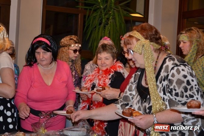 Zdjęcie w galerii na portalu naszraciborz.pl: Babski comber. Oj, co to się działo w tym Tworkowie  wiadomości z regionu