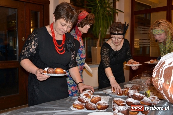 Zdjęcie w galerii na portalu naszraciborz.pl: Babski comber. Oj, co to się działo w tym Tworkowie  wiadomości z regionu