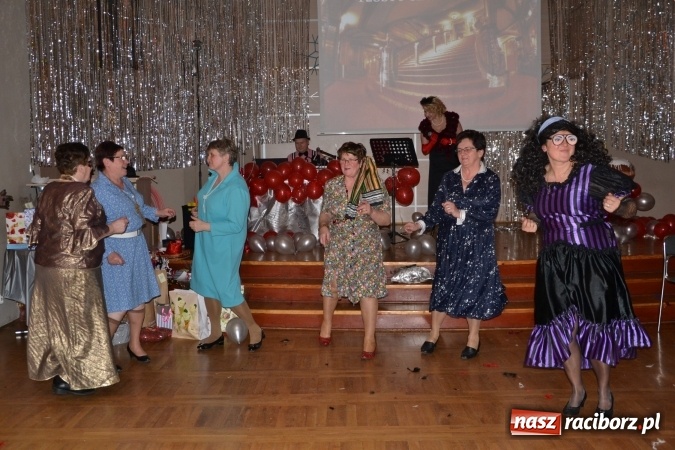 Zdjęcie w galerii na portalu naszraciborz.pl: Babski comber. Oj, co to się działo w tym Tworkowie  wiadomości z regionu