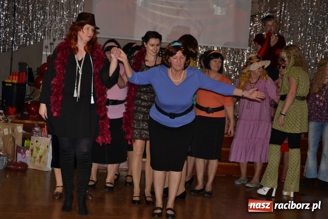 Zdjęcie w galerii na portalu naszraciborz.pl: Babski comber. Oj, co to się działo w tym Tworkowie  wiadomości z regionu