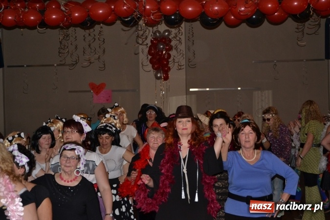 Zdjęcie w galerii na portalu naszraciborz.pl: Babski comber. Oj, co to się działo w tym Tworkowie  wiadomości z regionu