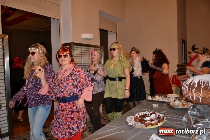 Zdjęcie w galerii na portalu naszraciborz.pl: Babski comber. Oj, co to się działo w tym Tworkowie  wiadomości z regionu