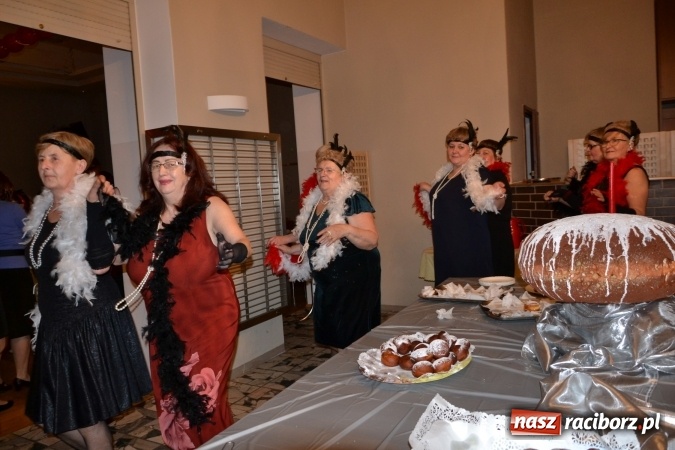 Zdjęcie w galerii na portalu naszraciborz.pl: Babski comber. Oj, co to się działo w tym Tworkowie  wiadomości z regionu