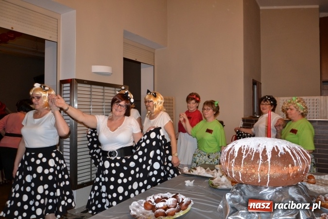 Zdjęcie w galerii na portalu naszraciborz.pl: Babski comber. Oj, co to się działo w tym Tworkowie  wiadomości z regionu