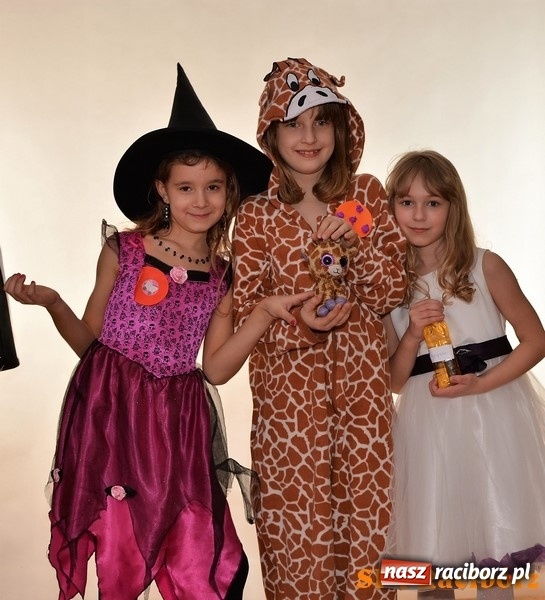 Zdjęcie w galerii na portalu naszraciborz.pl: Bal nad balami w Szkole Podstawowej nr 4  wiadomości z regionu