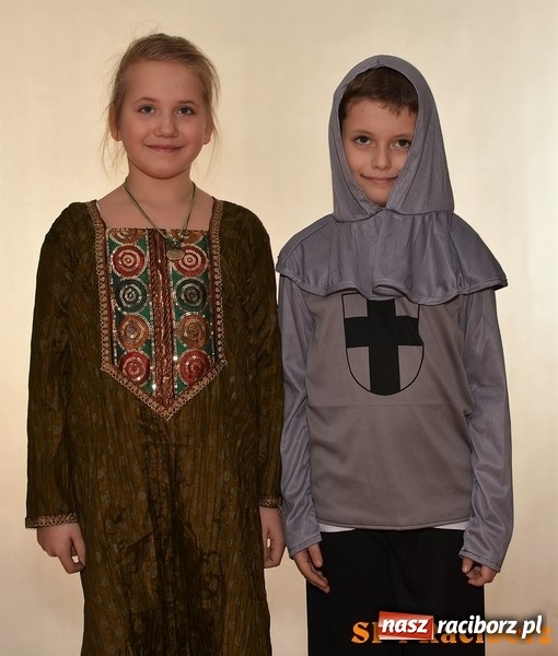 Zdjęcie w galerii na portalu naszraciborz.pl: Bal nad balami w Szkole Podstawowej nr 4  wiadomości z regionu