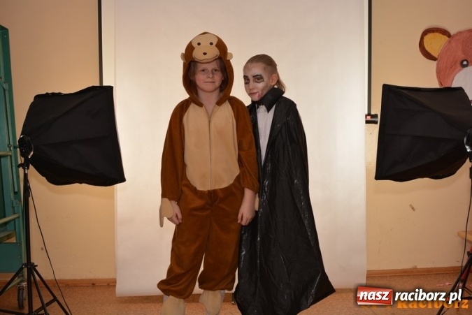 Zdjęcie w galerii na portalu naszraciborz.pl: Bal nad balami w Szkole Podstawowej nr 4  wiadomości z regionu