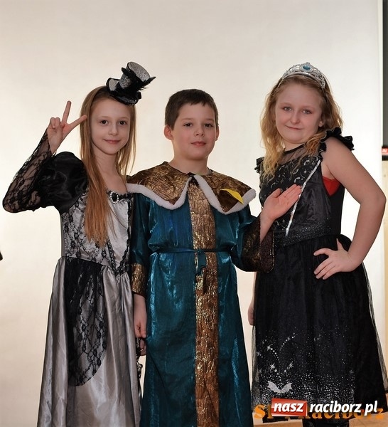 Zdjęcie w galerii na portalu naszraciborz.pl: Bal nad balami w Szkole Podstawowej nr 4  wiadomości z regionu