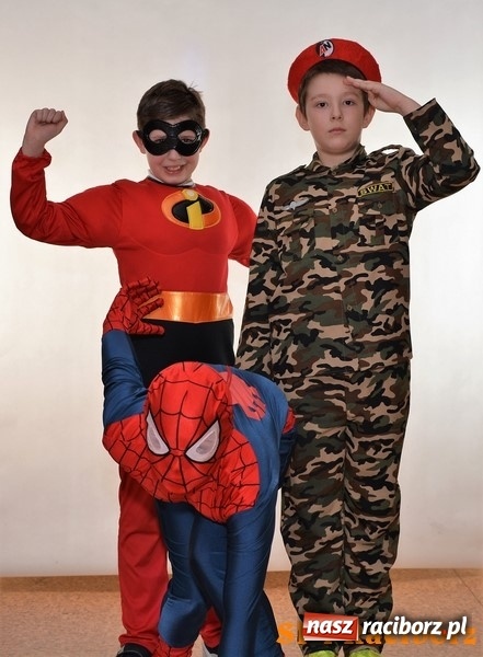 Zdjęcie w galerii na portalu naszraciborz.pl: Bal nad balami w Szkole Podstawowej nr 4  wiadomości z regionu