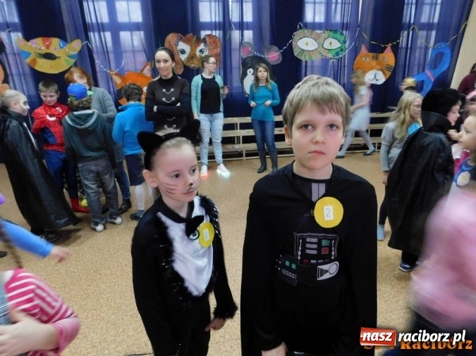 Zdjęcie w galerii na portalu naszraciborz.pl: Bal nad balami w Szkole Podstawowej nr 4  wiadomości z regionu