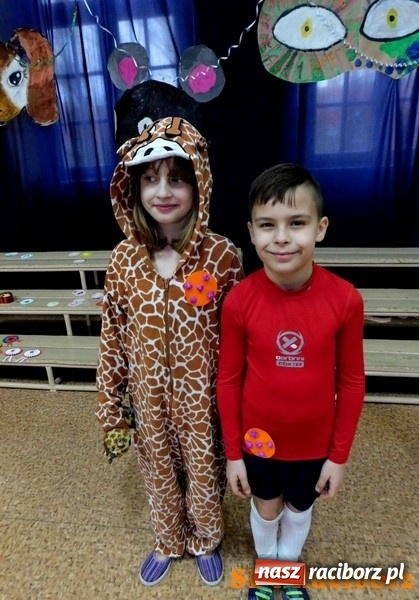 Zdjęcie w galerii na portalu naszraciborz.pl: Bal nad balami w Szkole Podstawowej nr 4  wiadomości z regionu