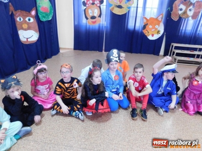 Zdjęcie w galerii na portalu naszraciborz.pl: Bal nad balami w Szkole Podstawowej nr 4  wiadomości z regionu