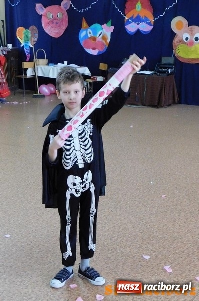 Zdjęcie w galerii na portalu naszraciborz.pl: Bal nad balami w Szkole Podstawowej nr 4  wiadomości z regionu